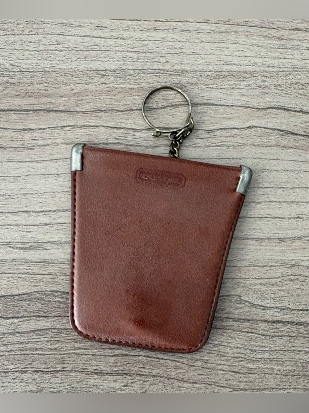 Coach vintage 7216 Squeeze Brown Leather Keychain